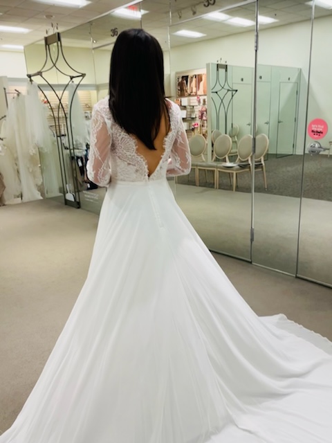 Buying The Perfect Bridal Dress: An Event Planner’s Personal Experience as a Bride-to-be’s Mother