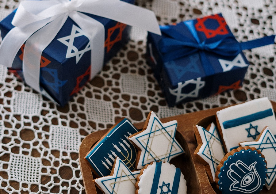 Virtual Bat Mitzvah During the COVID-19 Pandemic